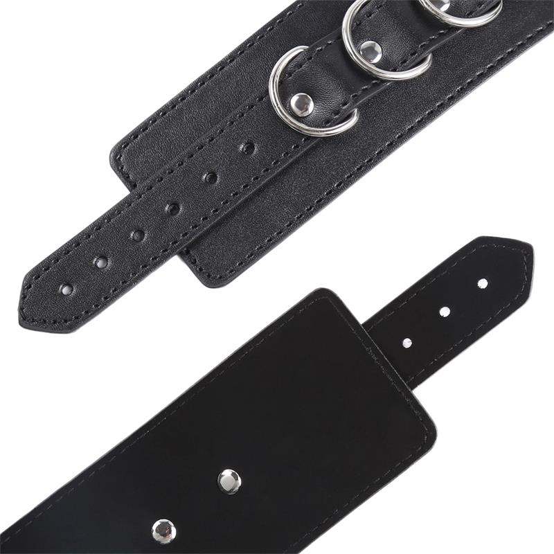 Menottes Cuir Chaînes Bondage